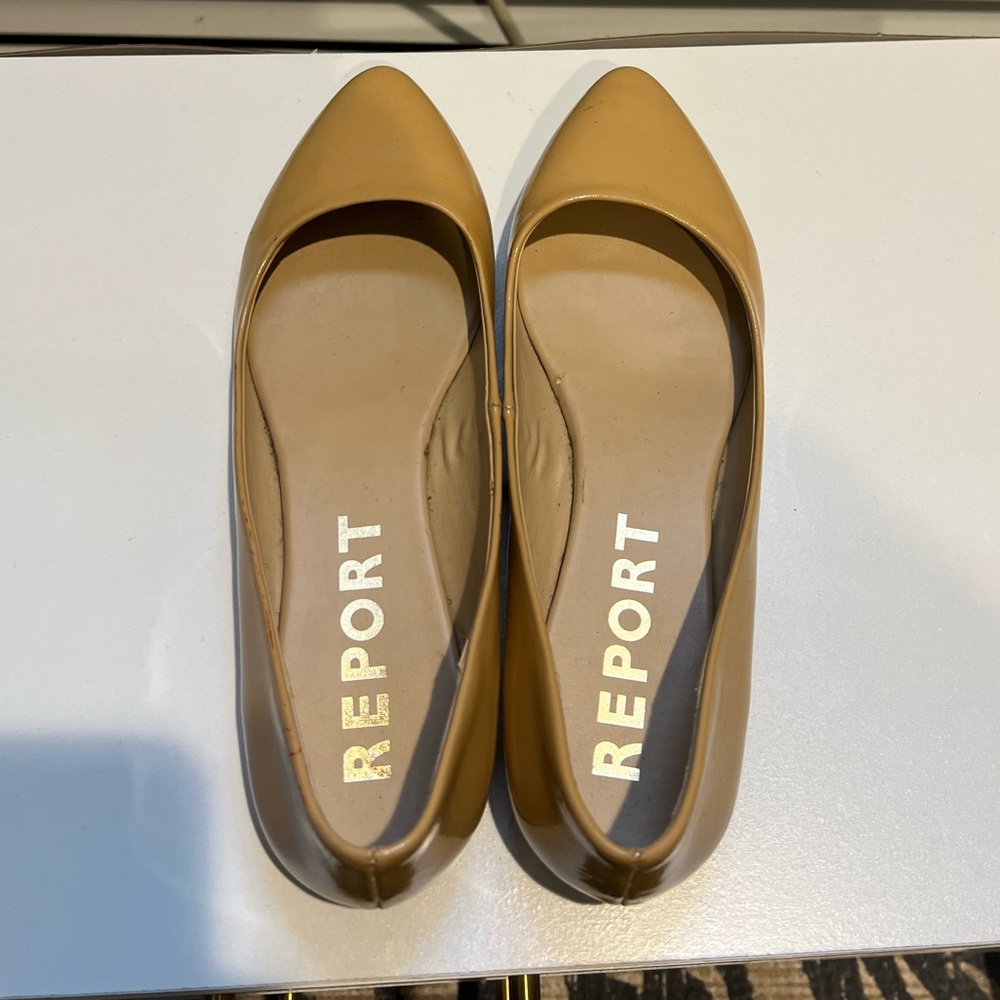 Report patent tan color pointy flats